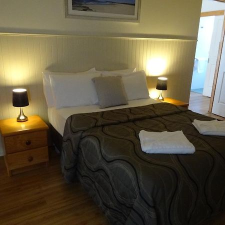Caseys Beach Holiday Park Sunshine Bay Eksteriør bilde