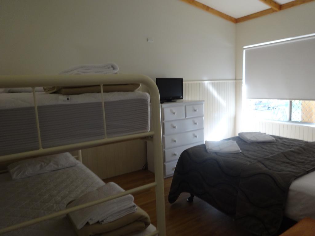Caseys Beach Holiday Park Sunshine Bay Eksteriør bilde