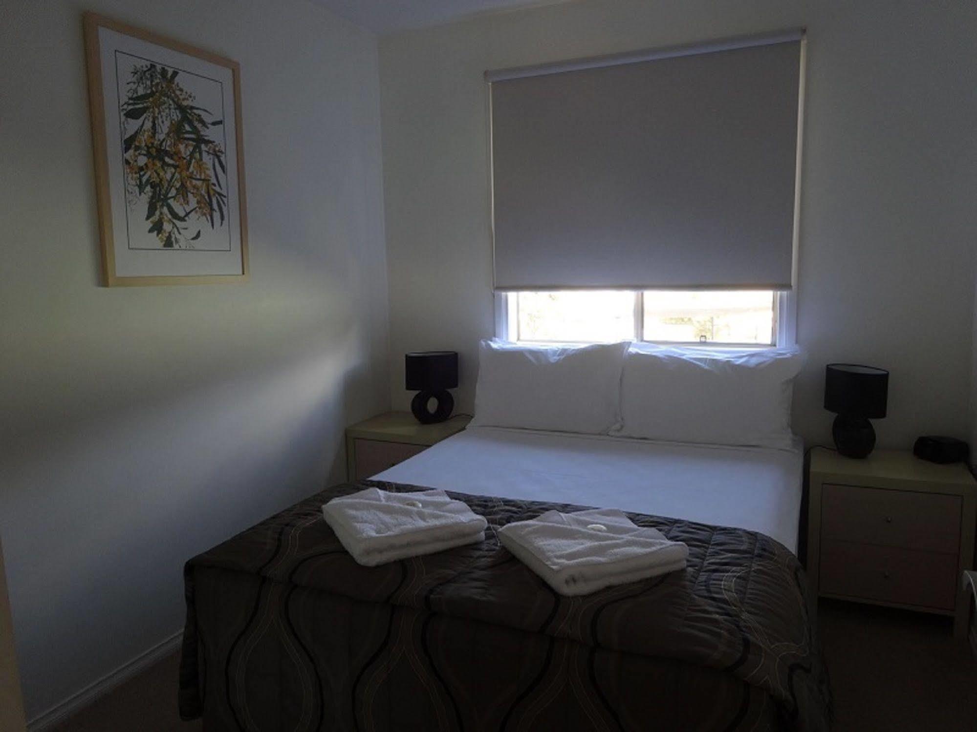Caseys Beach Holiday Park Sunshine Bay Eksteriør bilde